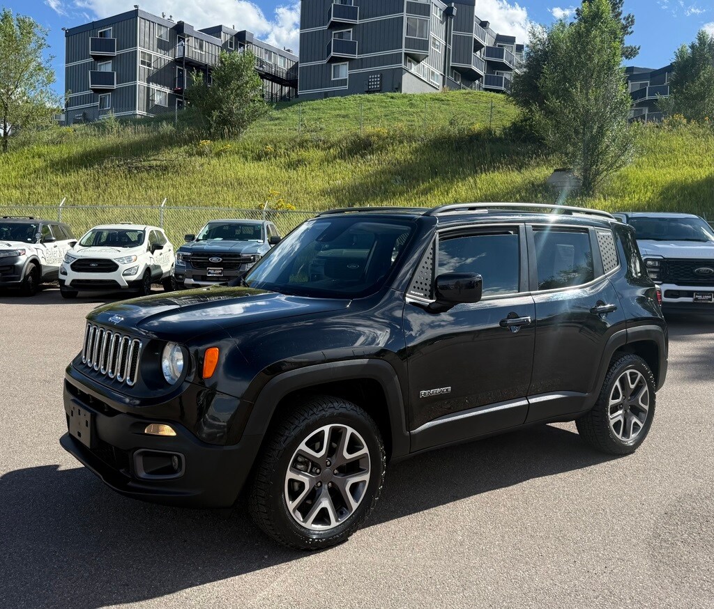 2016 Jeep Renegade Latitude photo 3
