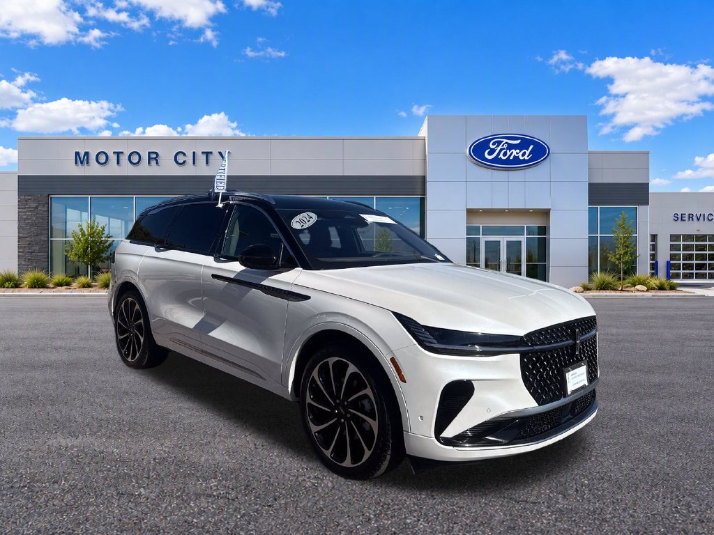 2024 Lincoln Nautilus Black Label