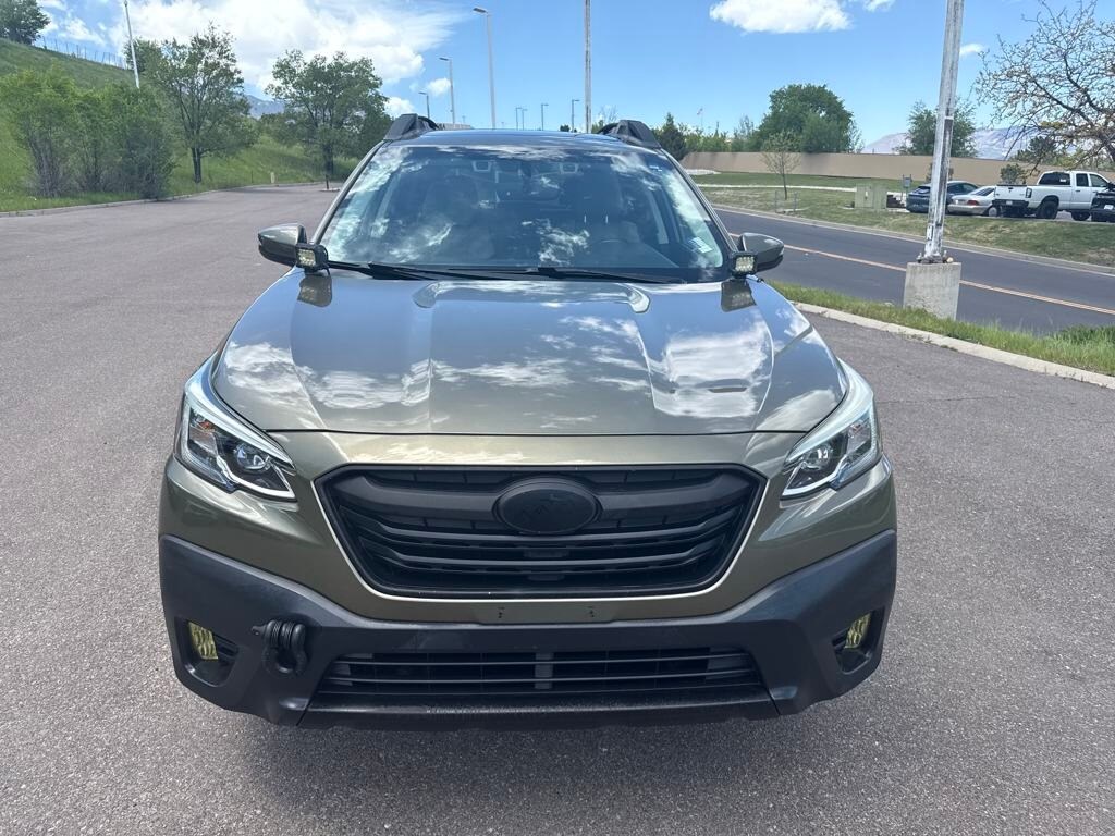 2020 Subaru Outback Limited photo 2