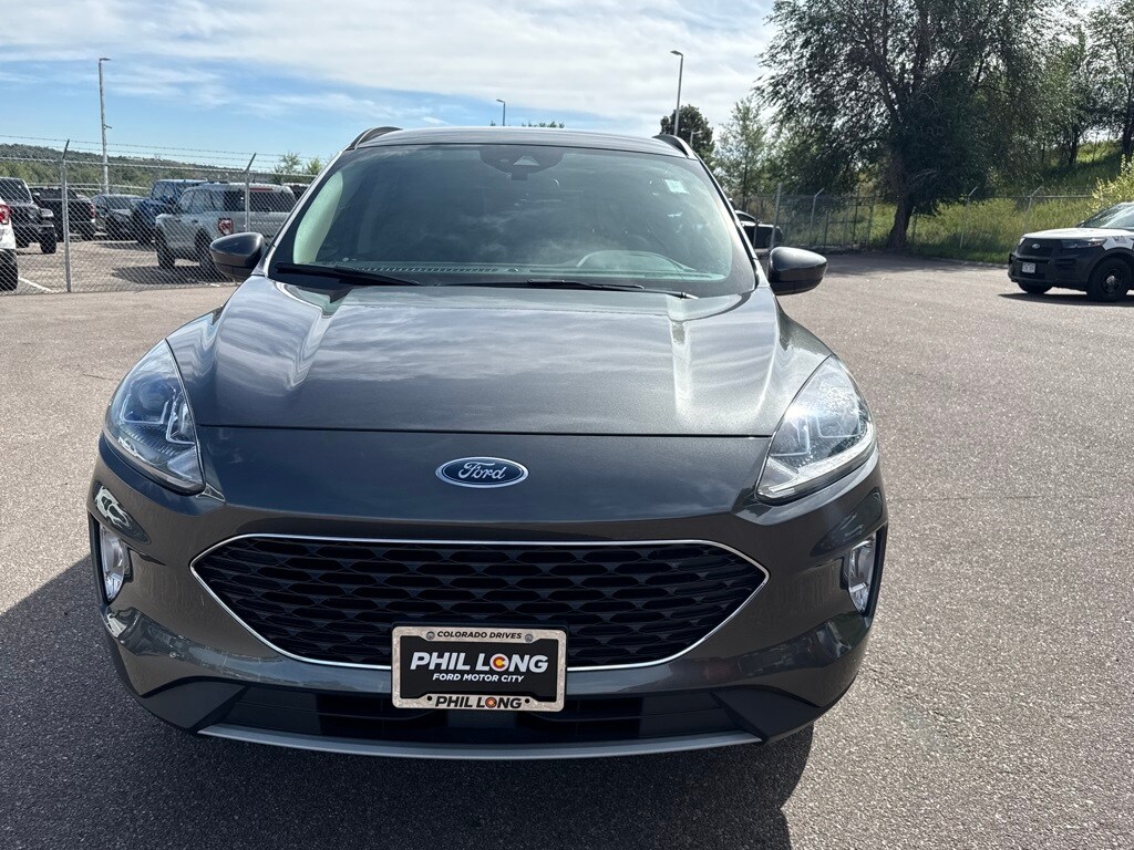2020 Ford Escape SEL photo 2