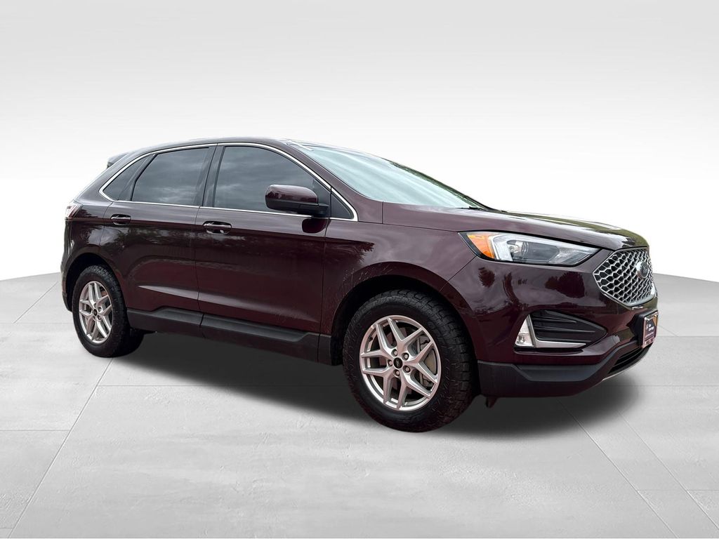2023 Ford Edge SEL AWD's photo