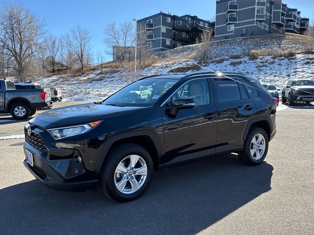 2021 Toyota RAV4 XLE