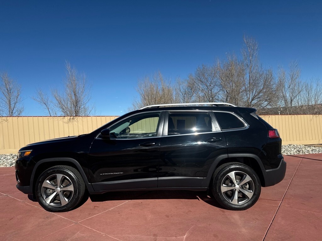 2020 Jeep Cherokee Limited photo 3