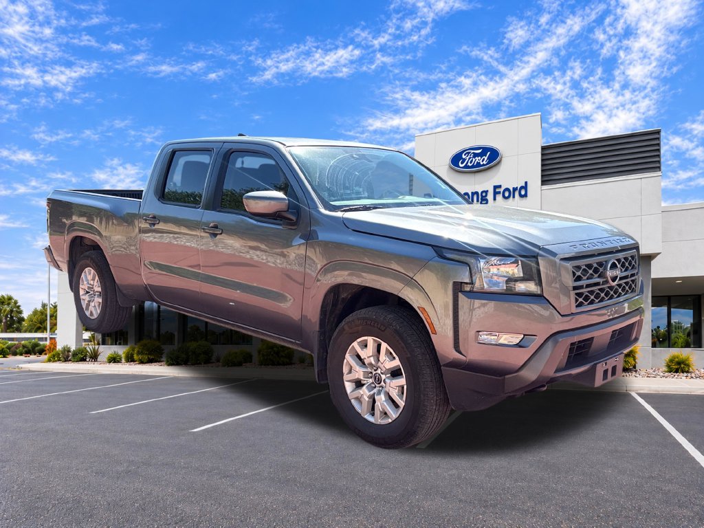 2024 Nissan Frontier SV