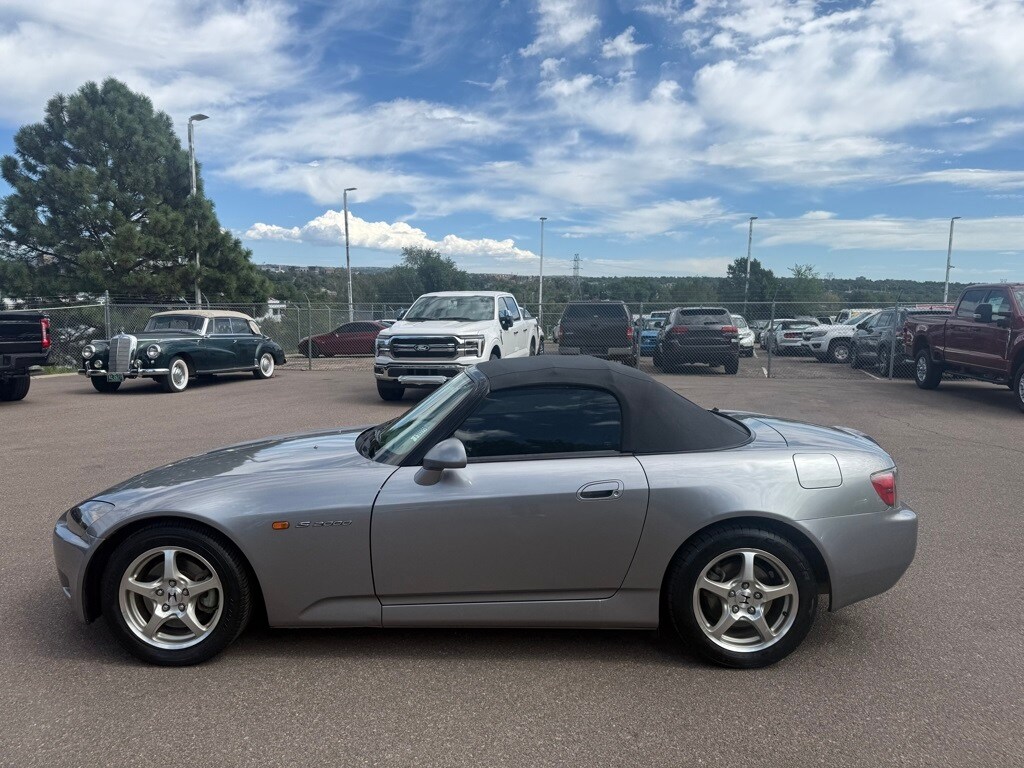 2003 Honda S2000 Base photo 4