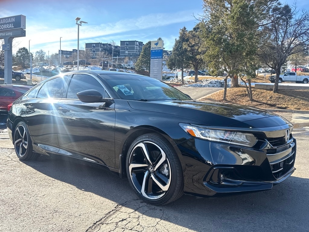 2022 Honda Accord Sport SE photo 2