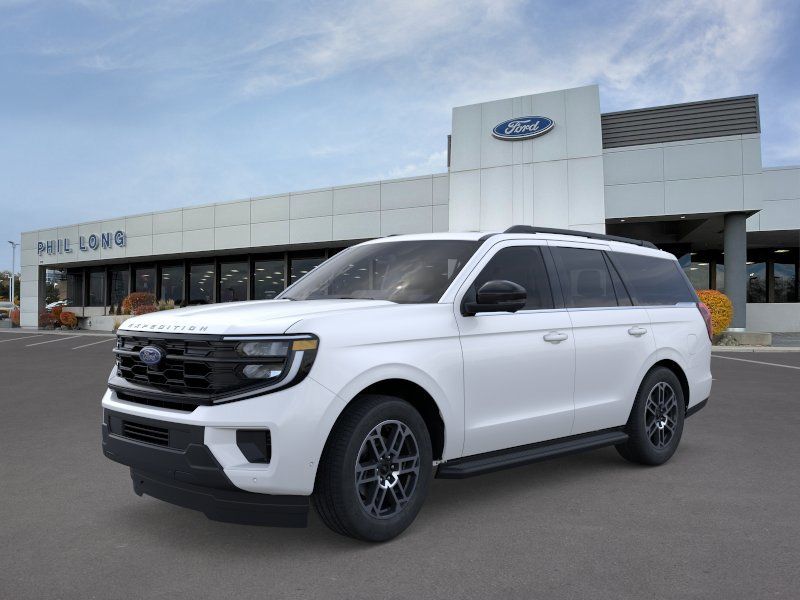 2026 Ford Expedition Active 4x4's photo