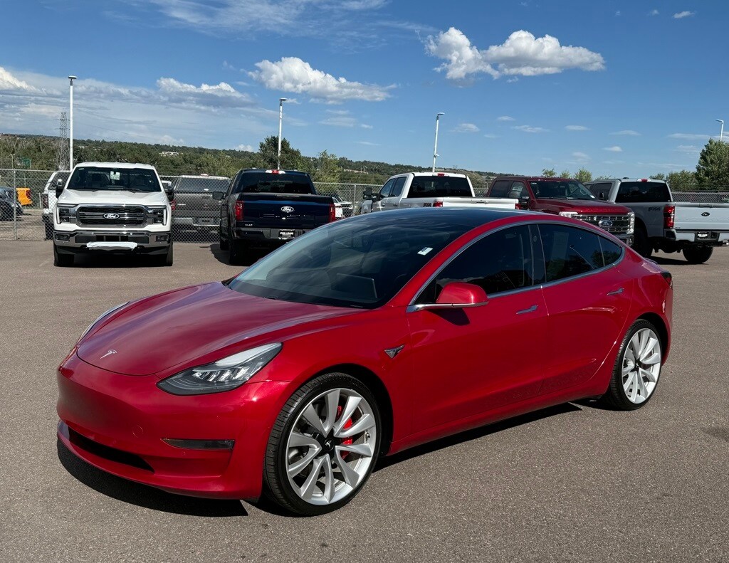 2019 Tesla Model 3 Long Range photo 3