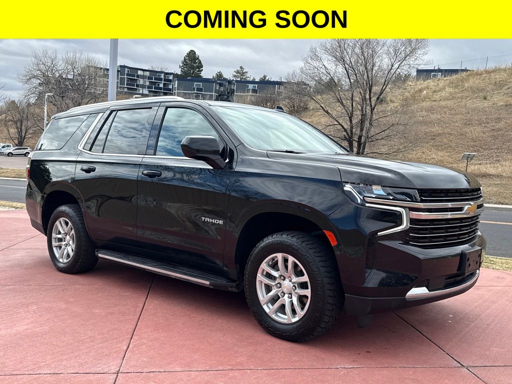 2021 Chevrolet Tahoe LT photo 2
