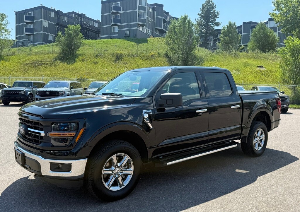 2024 Ford F-150 XLT photo 3