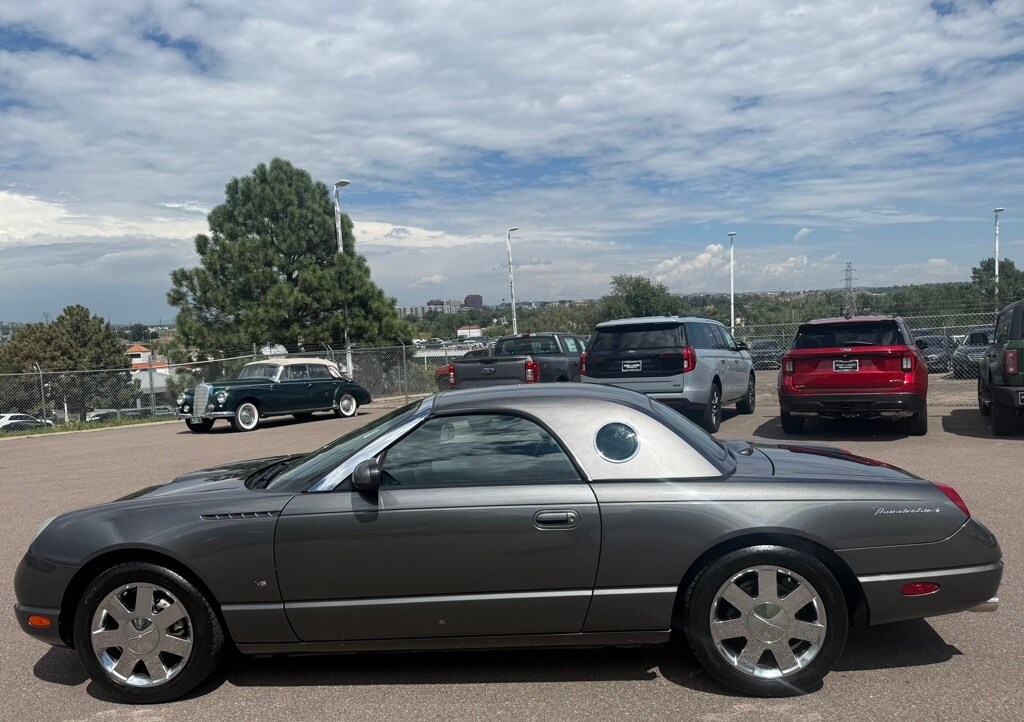 2003 Ford Thunderbird Base photo 4