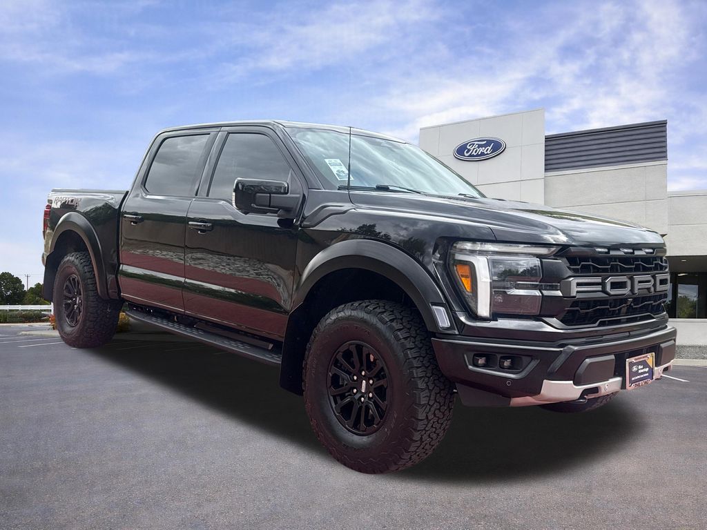 2024 Ford F-150 Raptor 4x4 SuperCrew 5-1/2 Box's photo