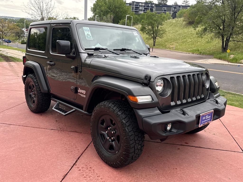 2019 Jeep Wrangler Sport's photo
