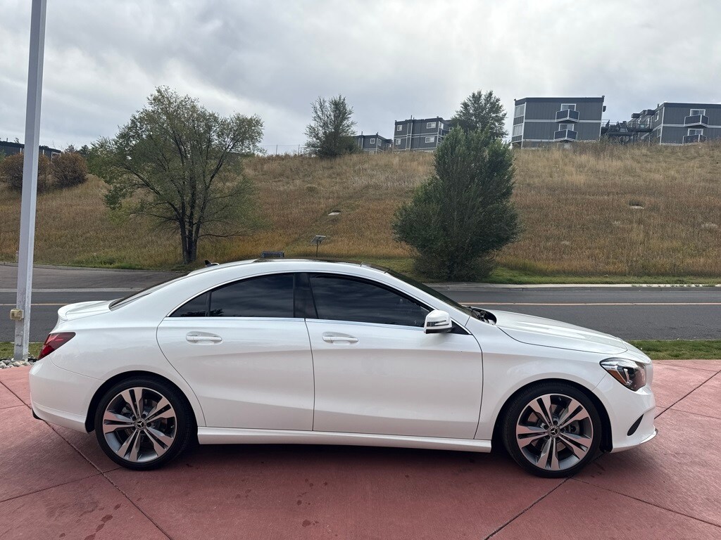 2019 Mercedes Benz CLA 250 photo 4