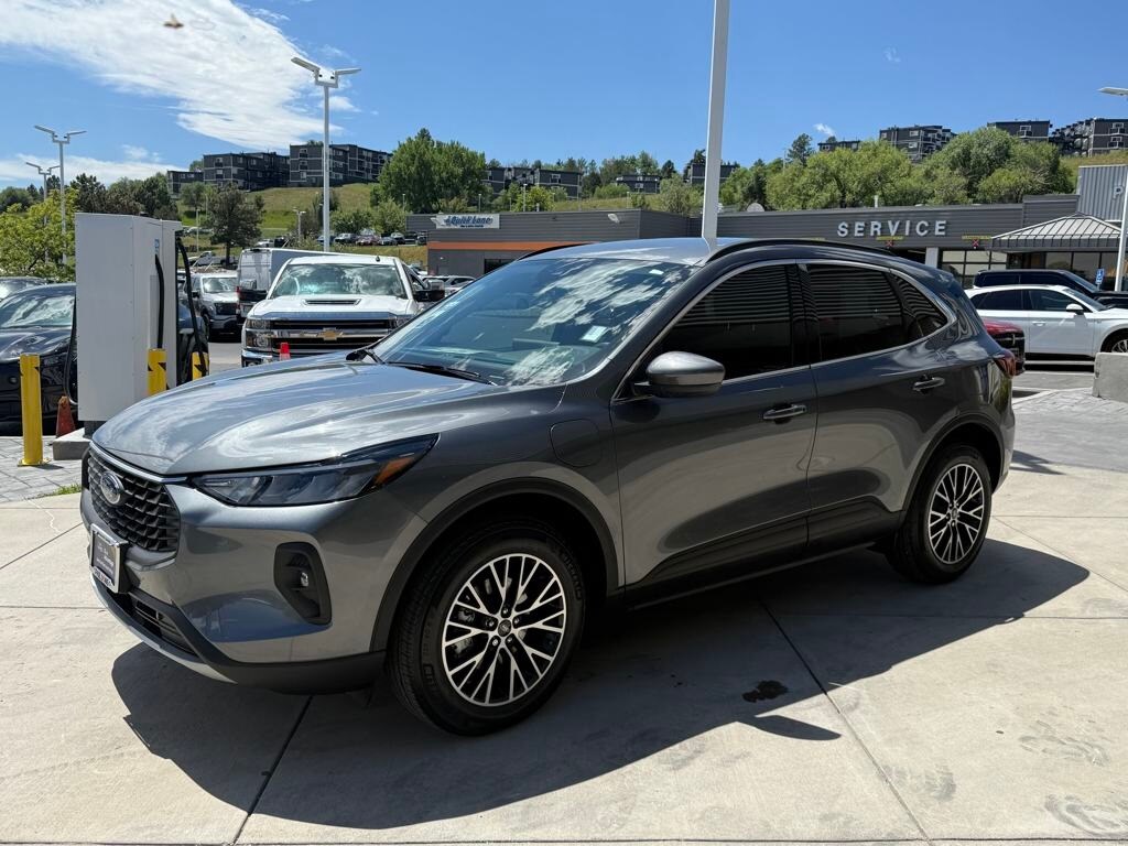 2025 Ford Escape Plug-In Hybrid Base photo 3