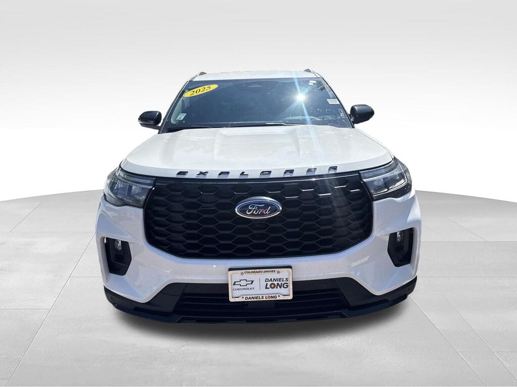 Used 2025 Ford Explorer ST-Line SUV
