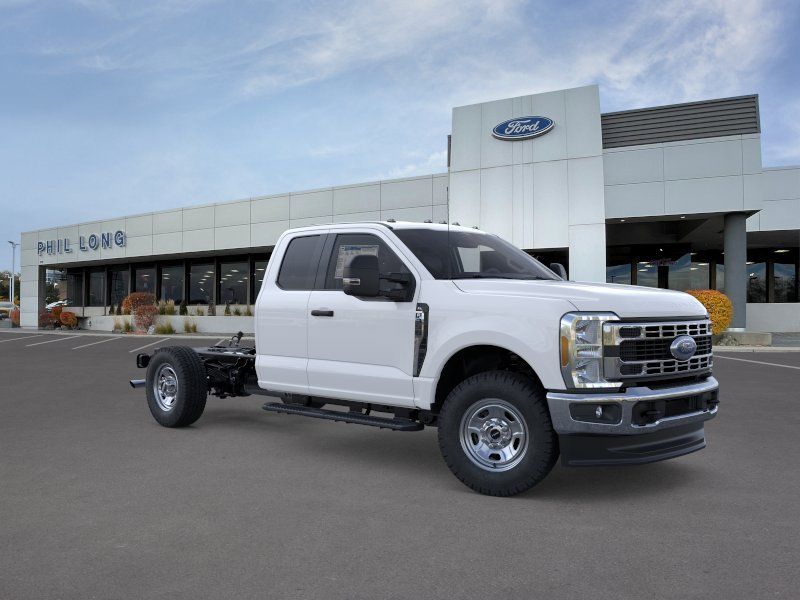 2026 Ford F-350's photo
