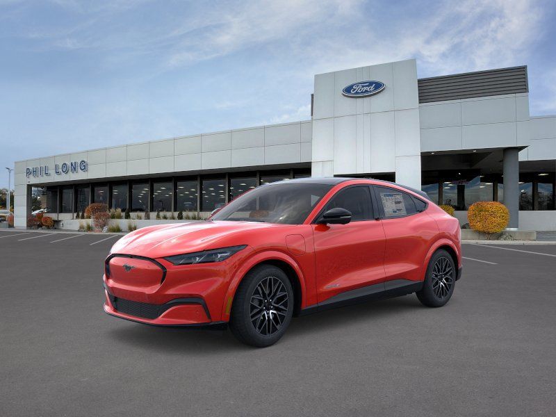 2026 Ford Mustang-Mach-e Premium's photo