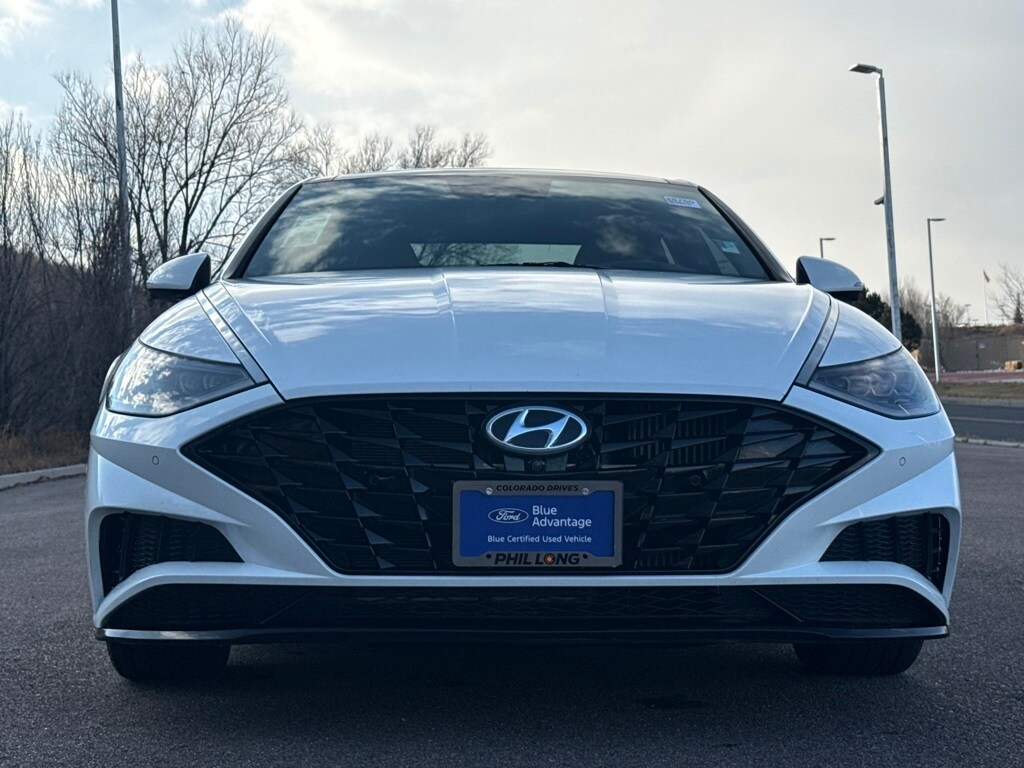 2021 Hyundai Sonata Limited photo 2