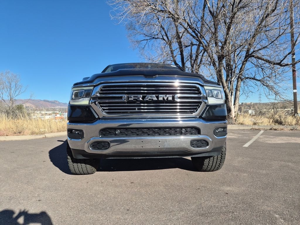 2019 Ram 1500 Laramie photo 3