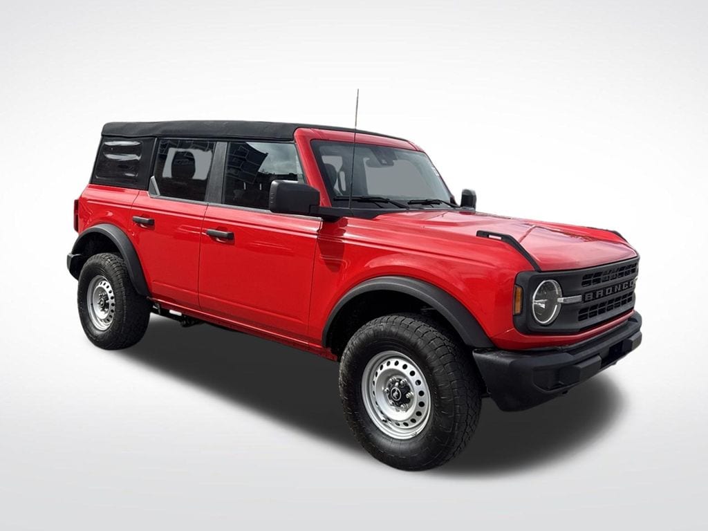 2023 Ford Bronco Base 4x4's photo