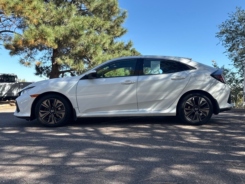 2017 Honda Civic EX Hatchback photo 2