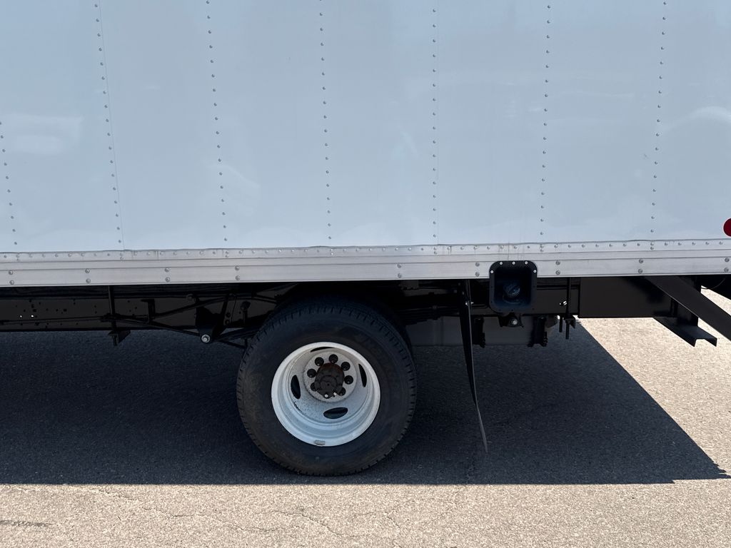2026 Ford E-Series Cutaway Base - Photo 25