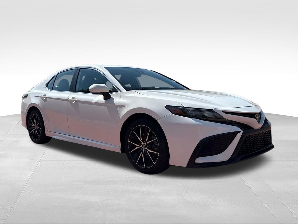 Certified 2022 Toyota Camry SE Sedan