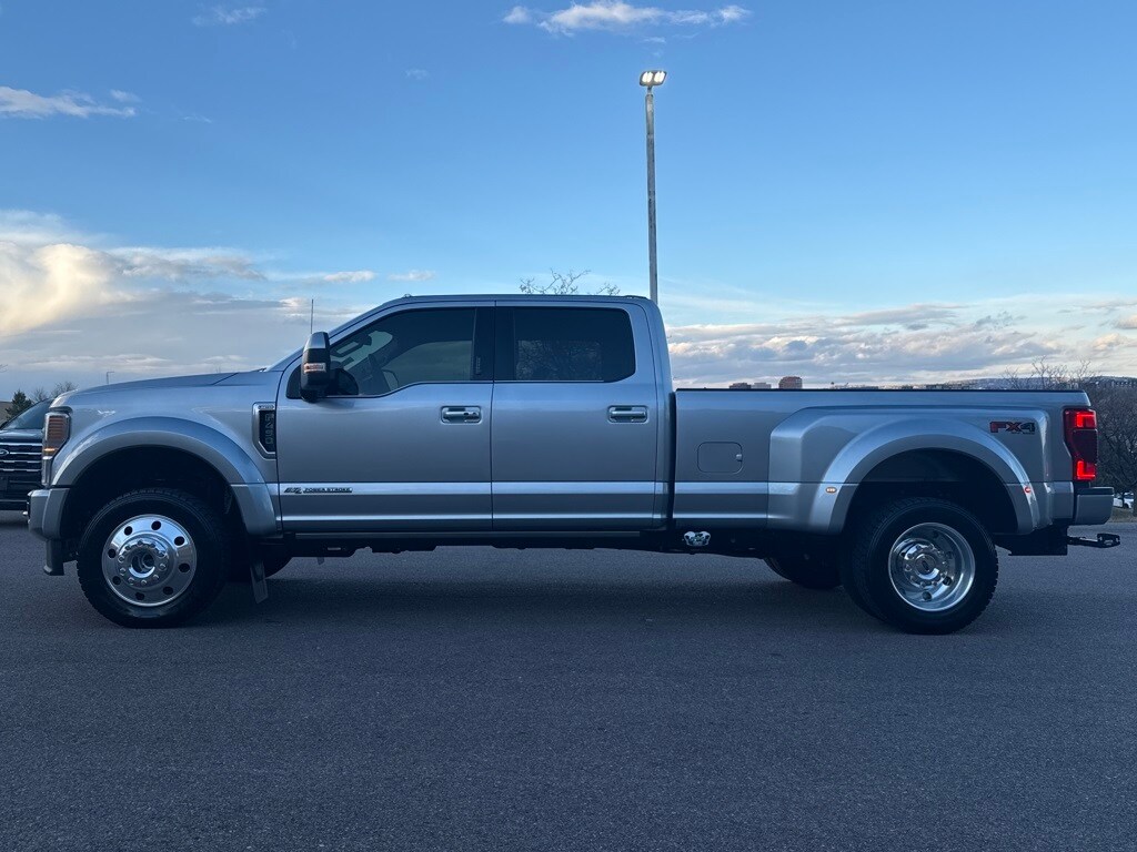 2022 Ford F-450 photo 4