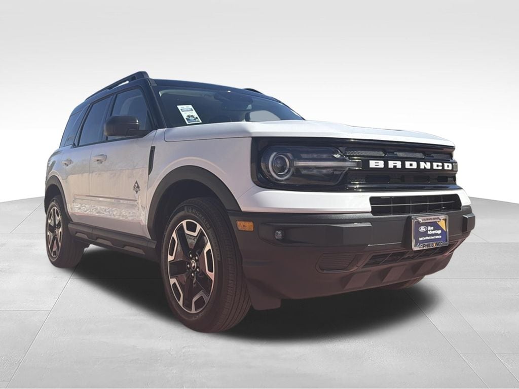2024 Ford Bronco Sport Outer Banks 4X4's photo