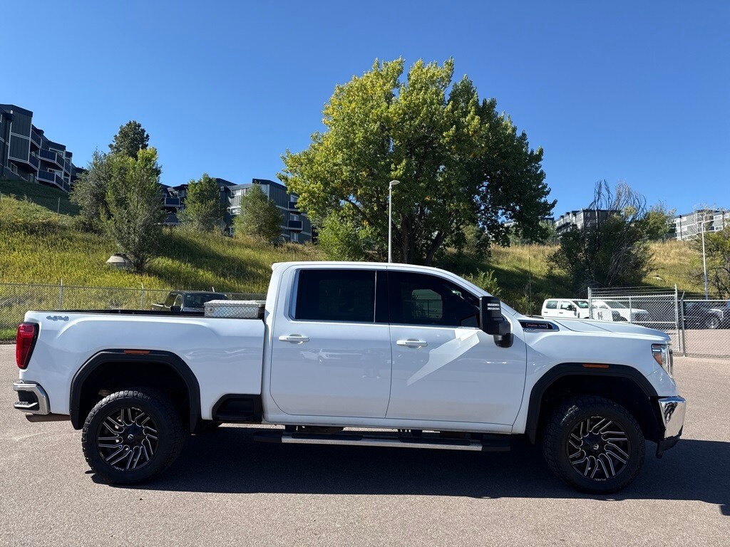 2021 Gmc Sierra SLE photo 4