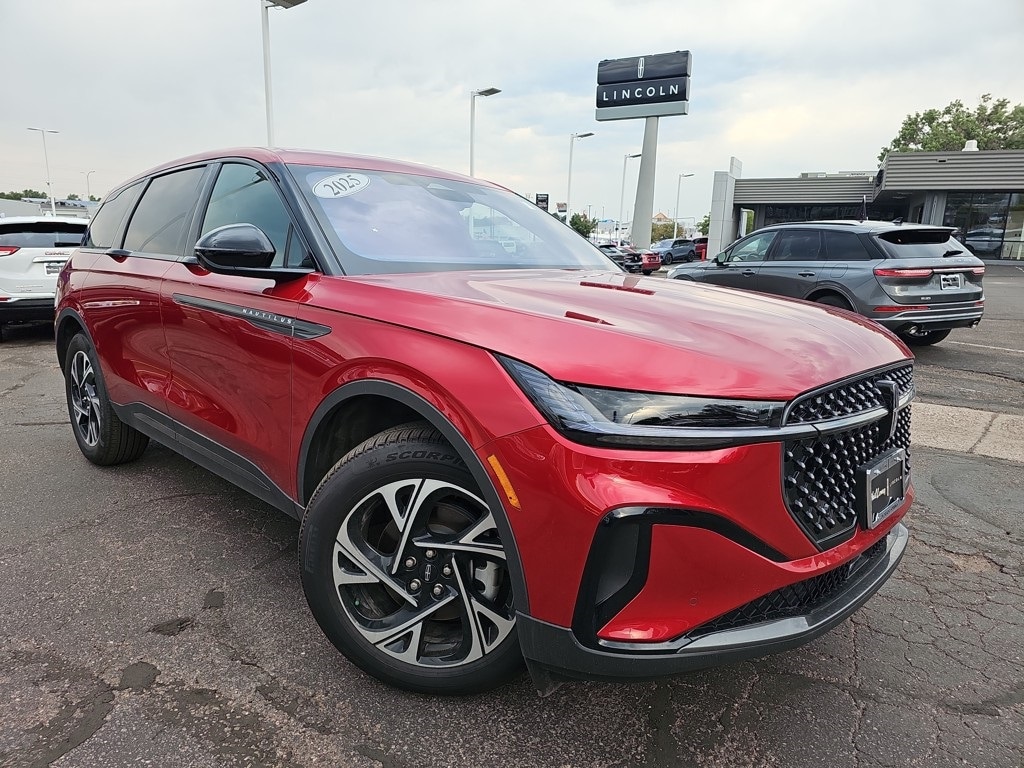 Used 2025 Lincoln Nautilus Premiere SUV