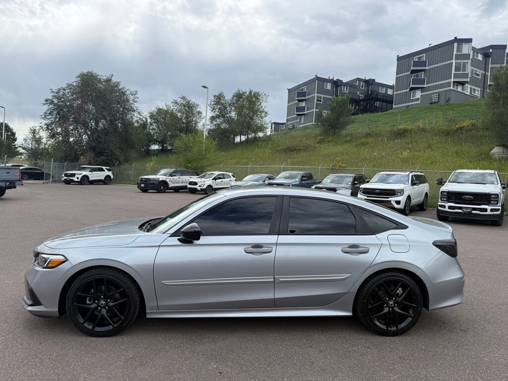 2022 Honda Civic Sport photo 2