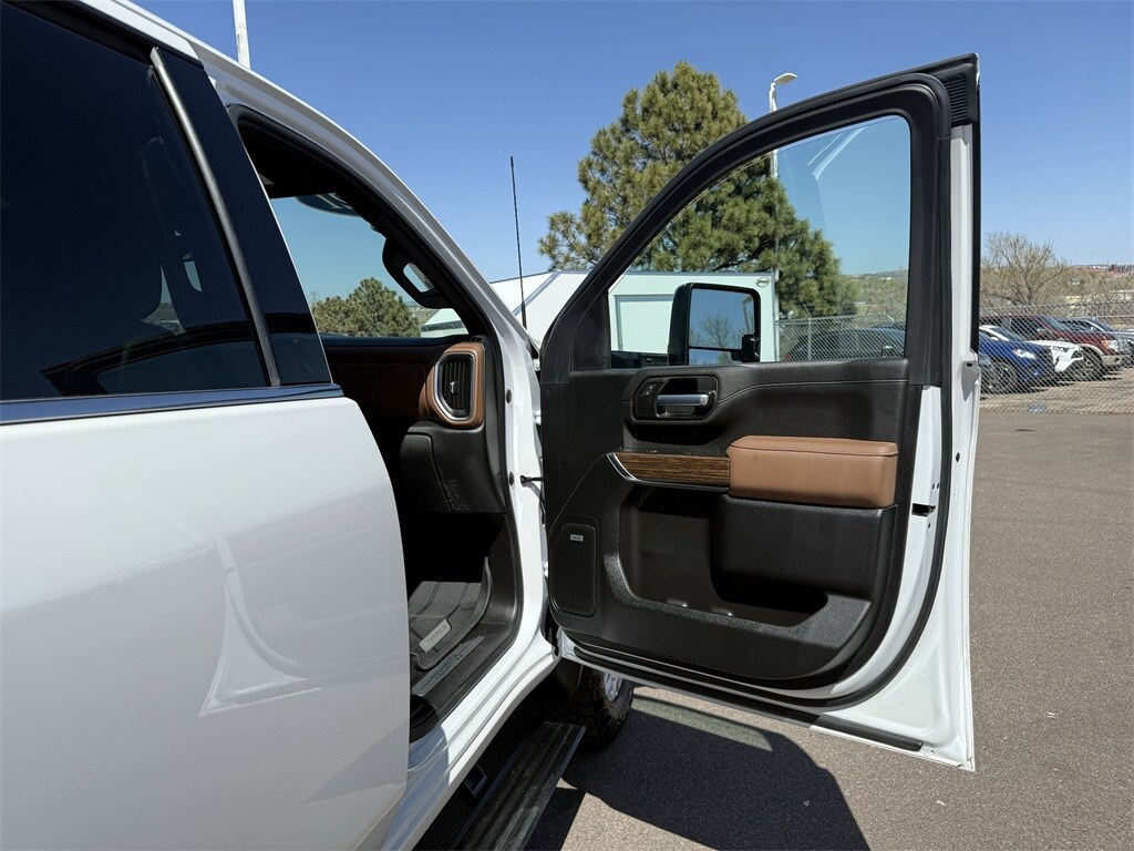 Used 2022 Chevrolet Silverado 2500HD For Sale at Phil Long