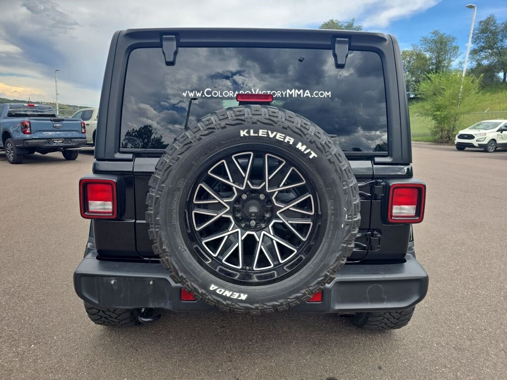 2019 Jeep Wrangler Unlimited Sahara photo 4