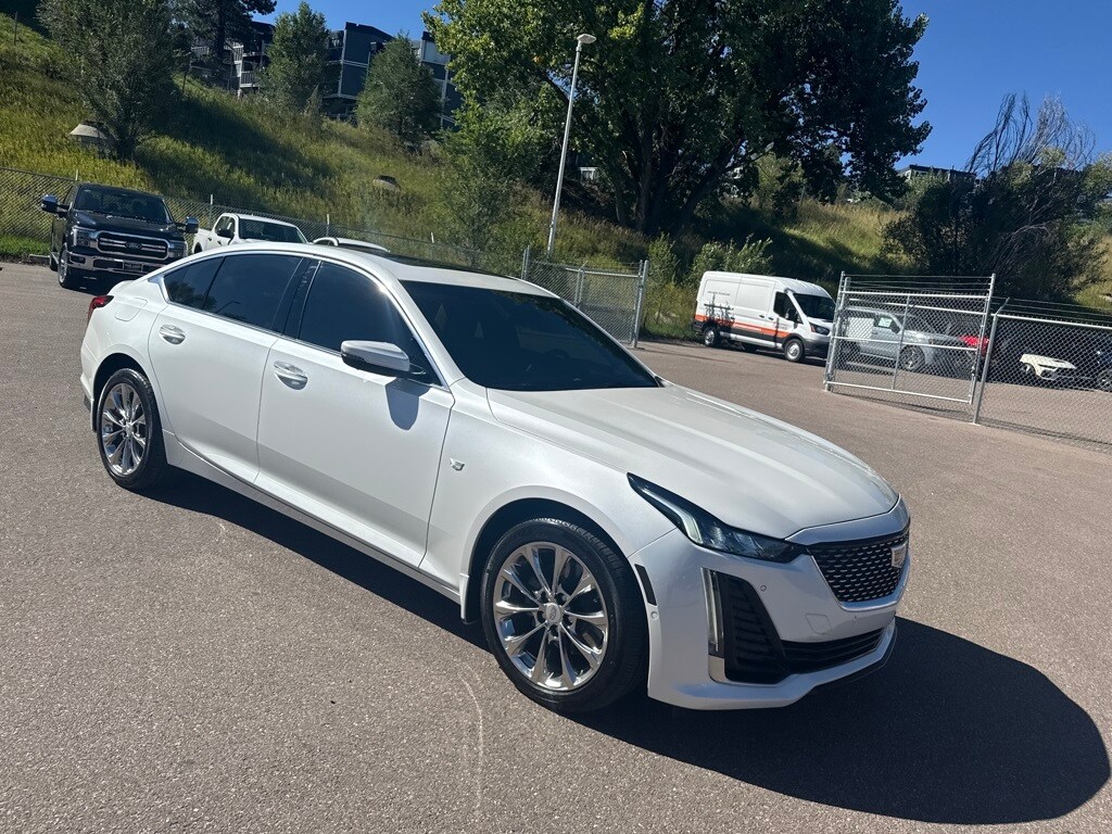 2024 Cadillac CT5 Premium Luxury photo 3