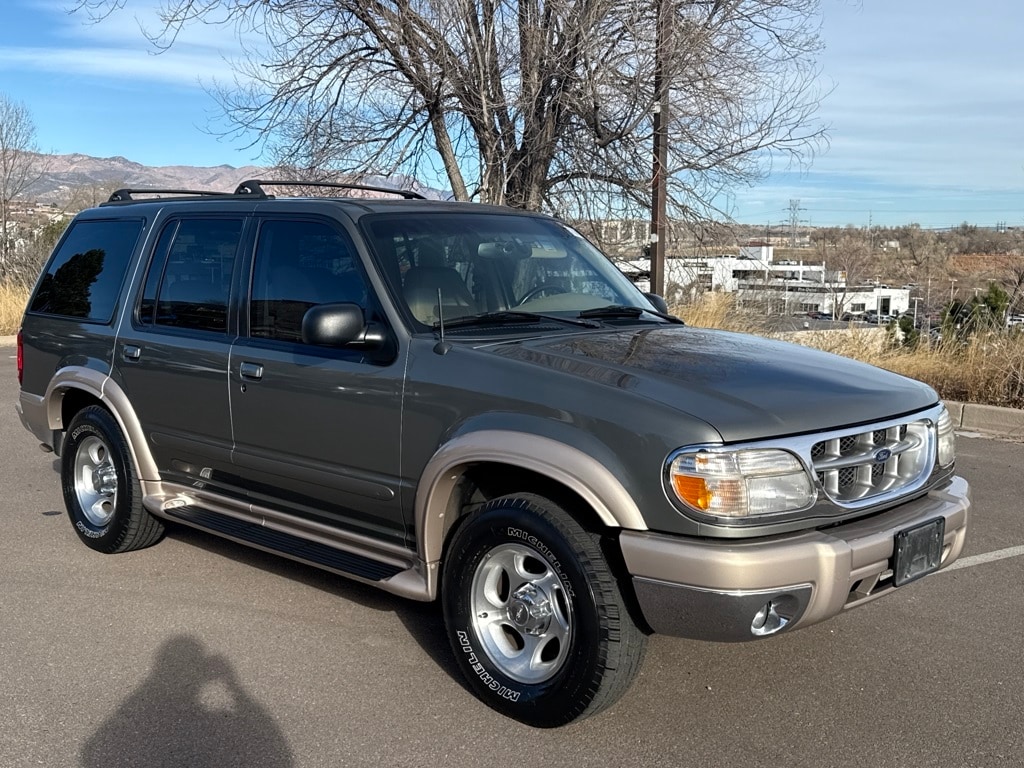 1999 Ford Explorer XL's photo
