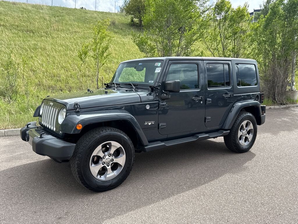 Used 2016 Jeep Wrangler Unlimited Sahara SUV