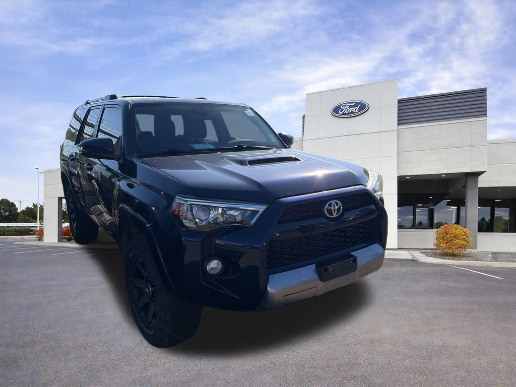 2018 Toyota 4Runner Off-Road Premium 4x4 V6's photo