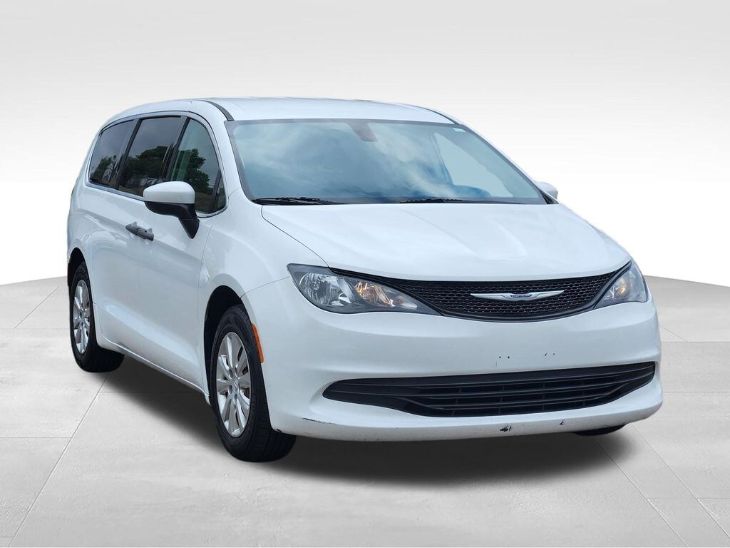 Certified 2020 Chrysler Voyager L Minivan/Van