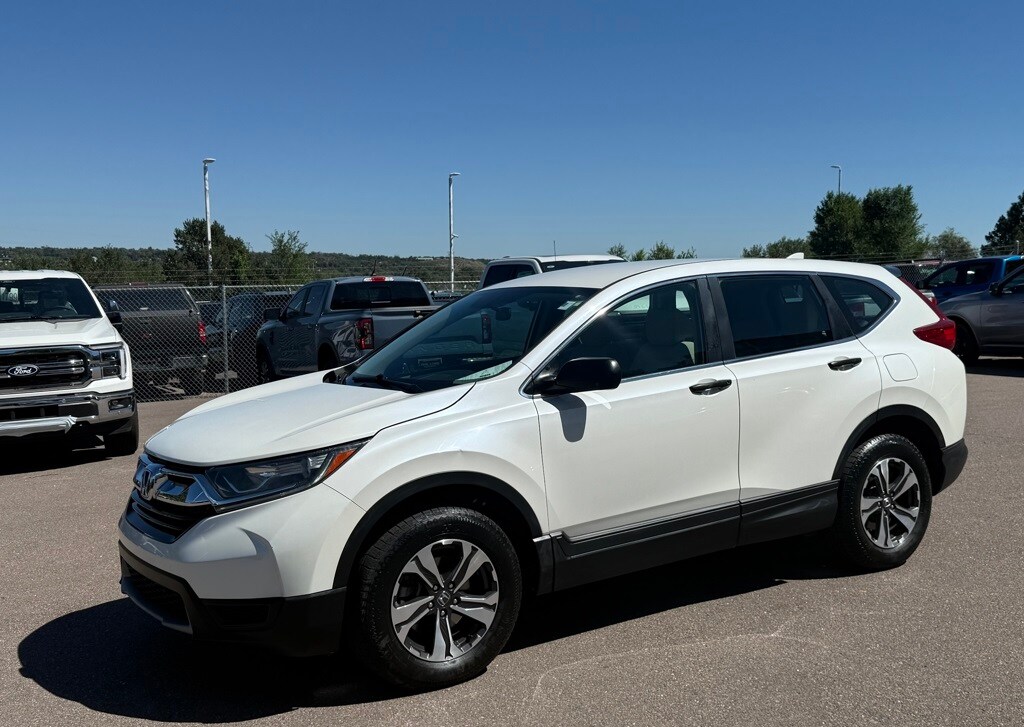 2017 Honda CR-V LX photo 2