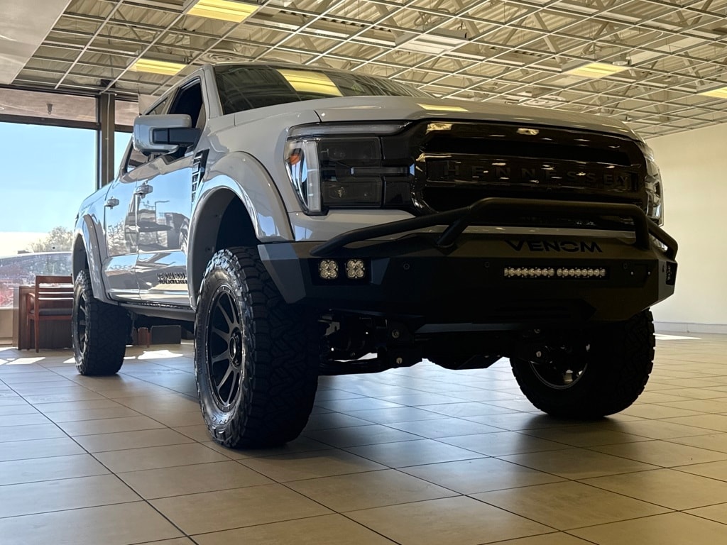 New 2025 Ford F-150 Lariat Truck