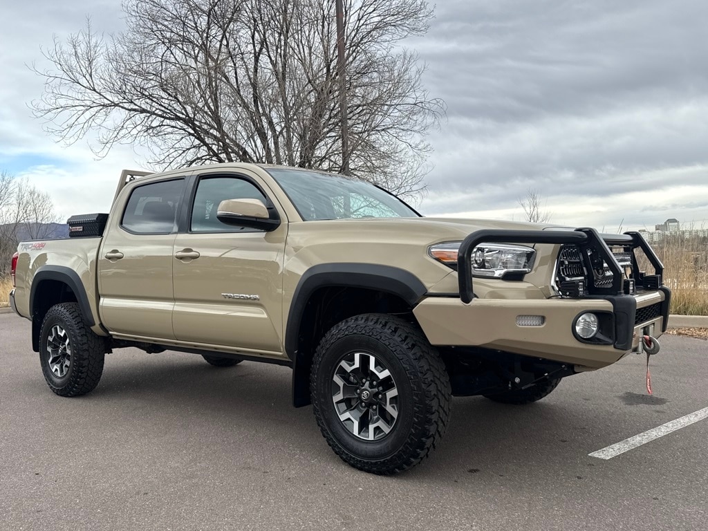 2017 Toyota Tacoma TRD Off Road's photo