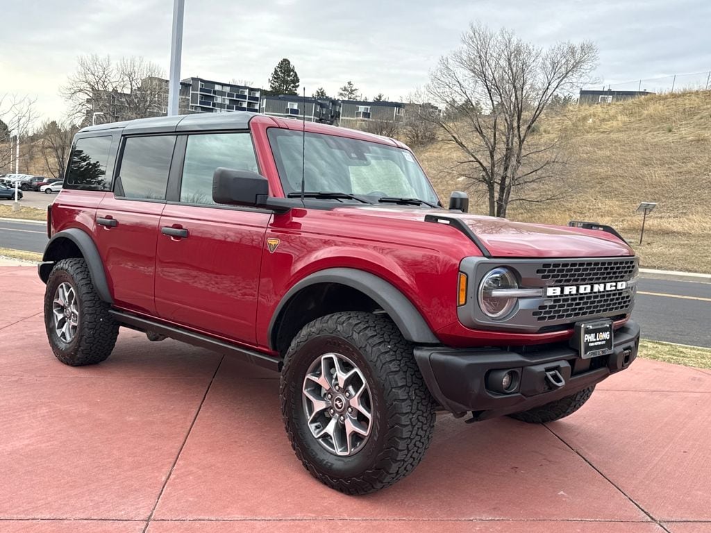2025 Ford Bronco 4-Door Badlands