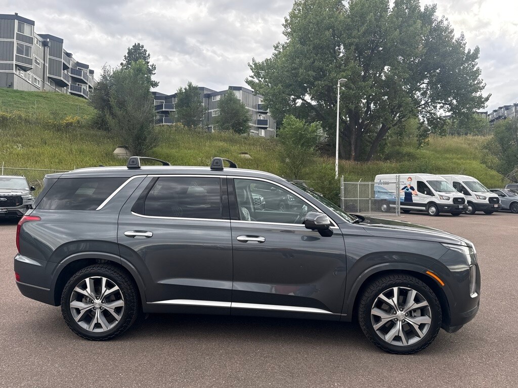 2021 Hyundai Palisade Limited photo 3
