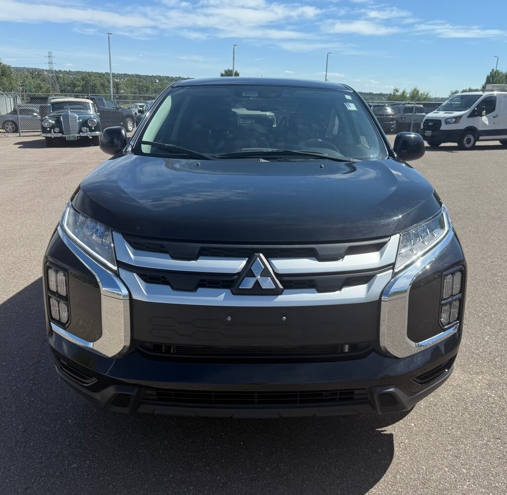 2021 Mitsubishi Outlander Sport ES photo 2