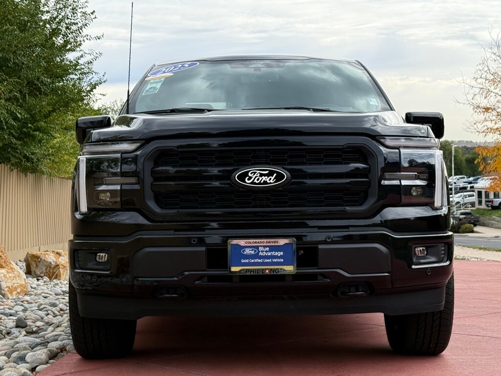 2025 Ford F-150 Lariat photo 2