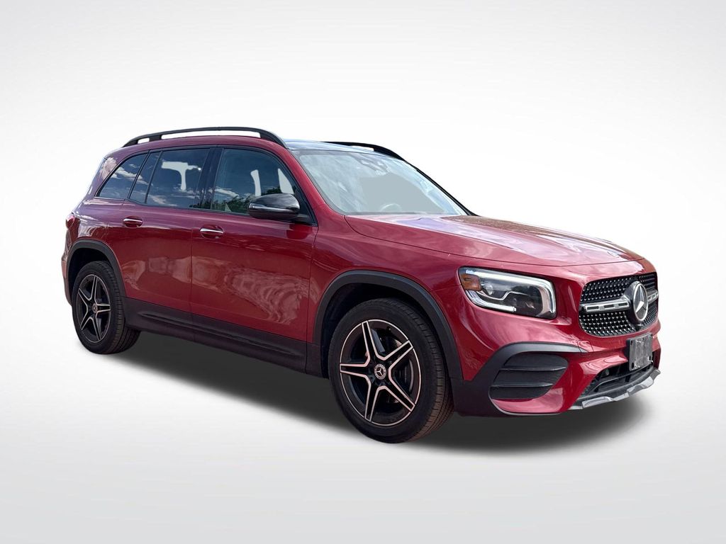 2020 Mercedes-Benz GLB GLB250 4MATIC's photo