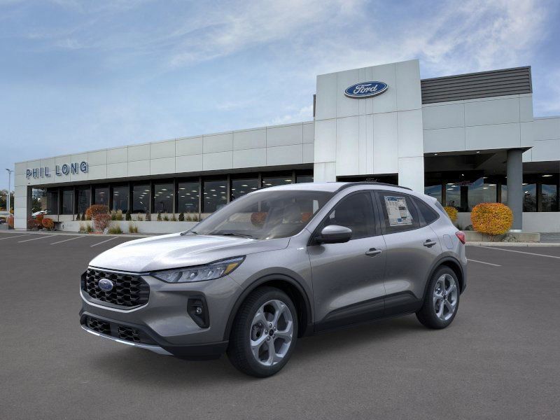 2026 Ford Escape ST-Line Select AWD 2.0L's photo