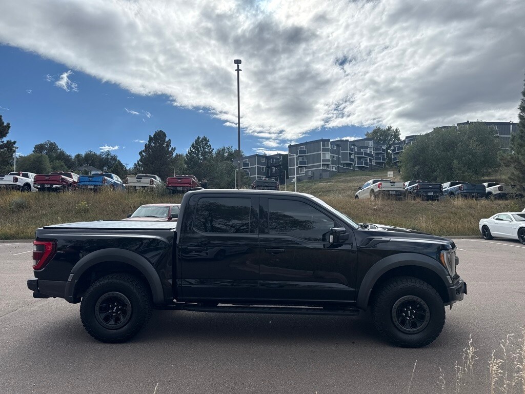 2023 Ford F-150 Raptor photo 3